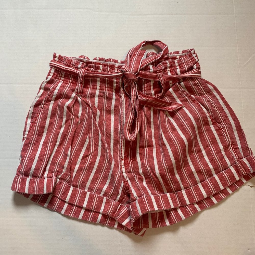 American Eagle tie shorts summer